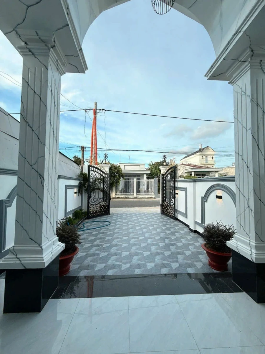 Bán nhà mới 100m² 3 phòng ngủ Tây Ninh - Ảnh thu nhỏ 3