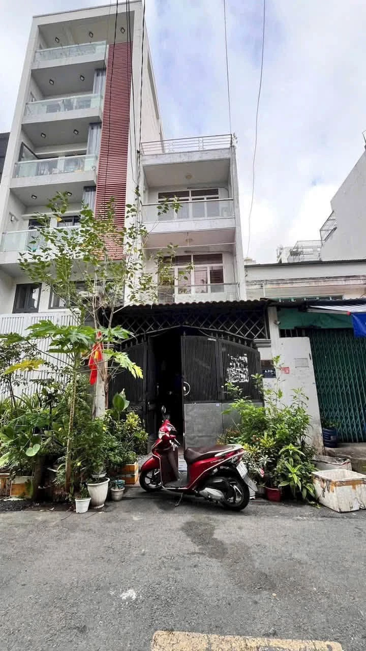 Bán nhà mặt tiền Trịnh Lỗi, Tân Phú, 83m², 2 lầu sân thượng, giá 9,35 tỷ - Ảnh 1