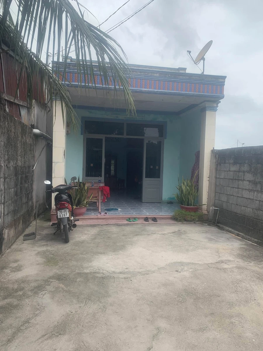 Bán nhà 2PN 200m² cách Nguyễn Kim Cương 200m, giá 2,4 tỷ - Ảnh thu nhỏ 4