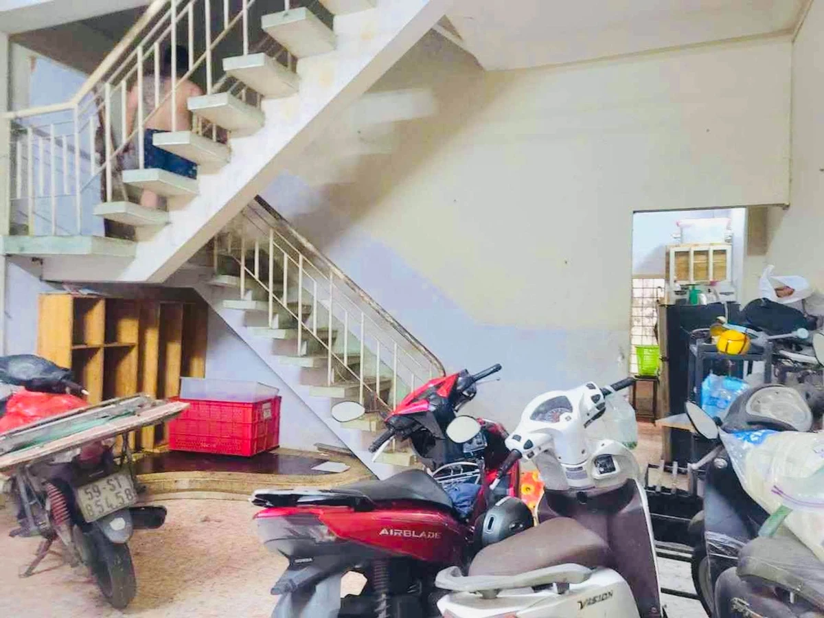Bán nhà hẻm xe hơi 64m2 Phan Xích Long Bình Thạnh - Ảnh thu nhỏ 2