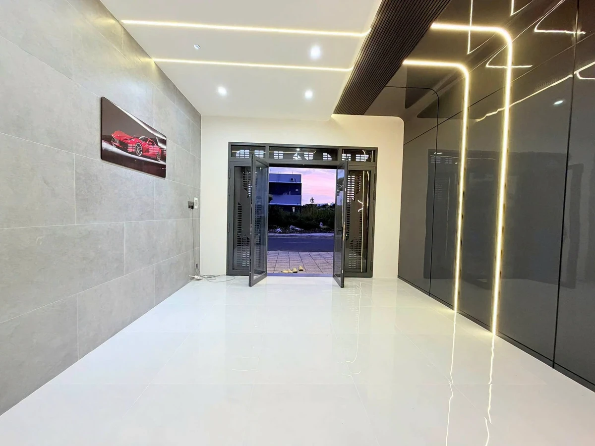 Bán nhà 1 trệt 1 lầu 4.5x20m, 3PN, KĐT Tây Bắc, Rạch Giá giá 3,6 tỷ - Ảnh thu nhỏ 3