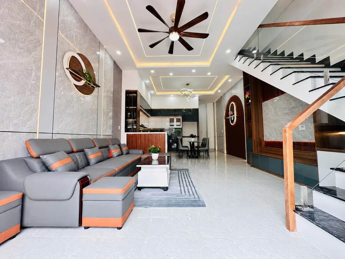 Bán nhà 3 PN 180m2 Phú Mỹ, Thủ Dầu Một, Bình Dương - Ảnh thu nhỏ 3
