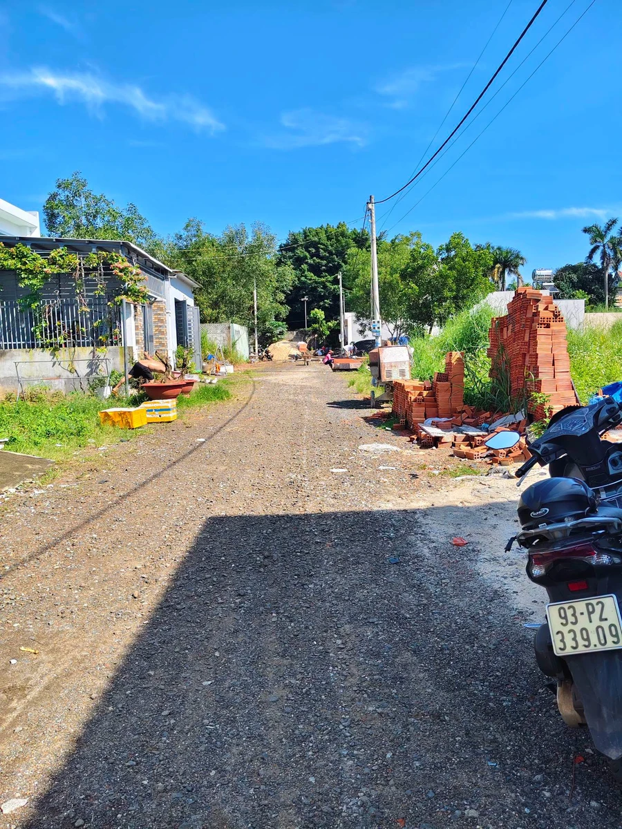 Bán đất Tân Xuân 900m² gần Nguyễn Huệ - Ảnh thu nhỏ 2