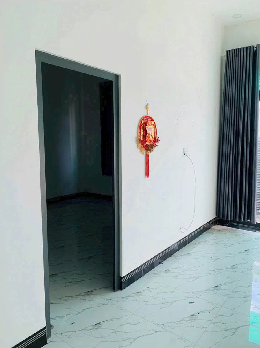 Cho thuê nhà 2PN, 110m² gần Đại Lộ Đồng Khởi, 5tr/tháng - Ảnh thu nhỏ 2
