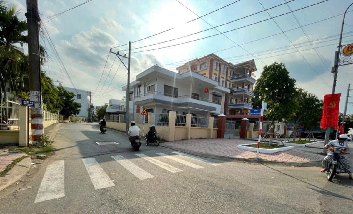 Bán đất mặt tiền Nguyễn Thị Rành, Tân An, Long An, 64m², 2.7 tỷ - Ảnh 1