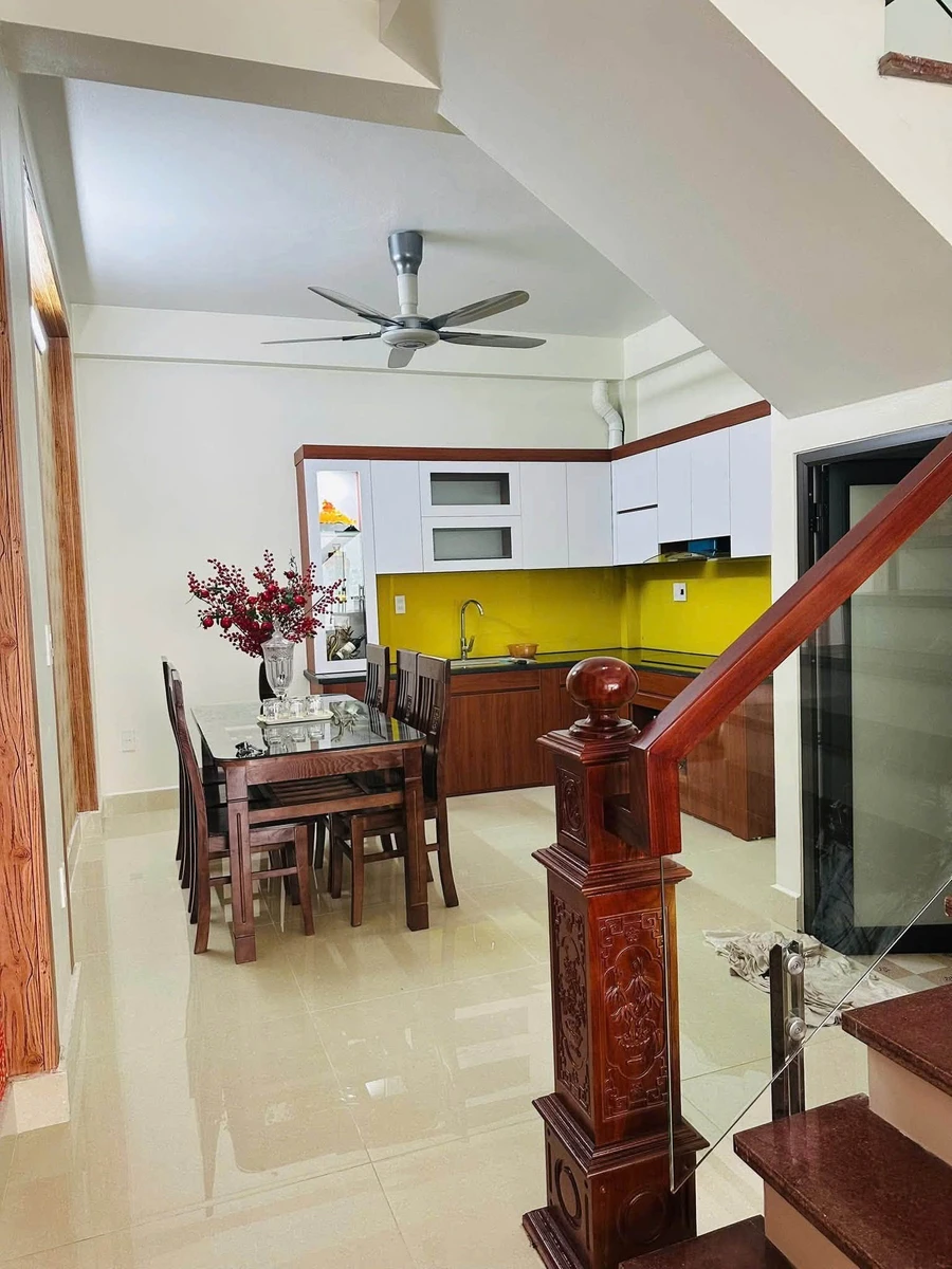 Bán nhà 4 tầng 42m² đầy đủ nội thất gần Trần Hưng Đạo, Quận 1 - Ảnh thu nhỏ 5