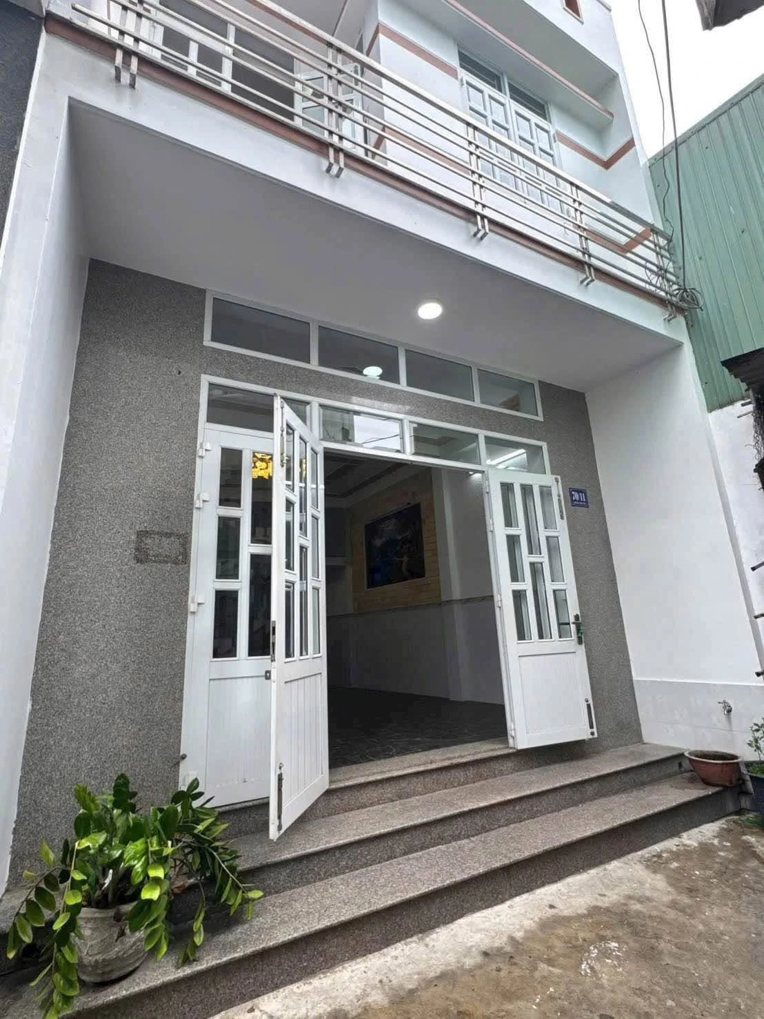 Bán nhà hẻm 83.9m2 3PN 3WC Hoàng Văn Thụ Tân Bình - Ảnh 1