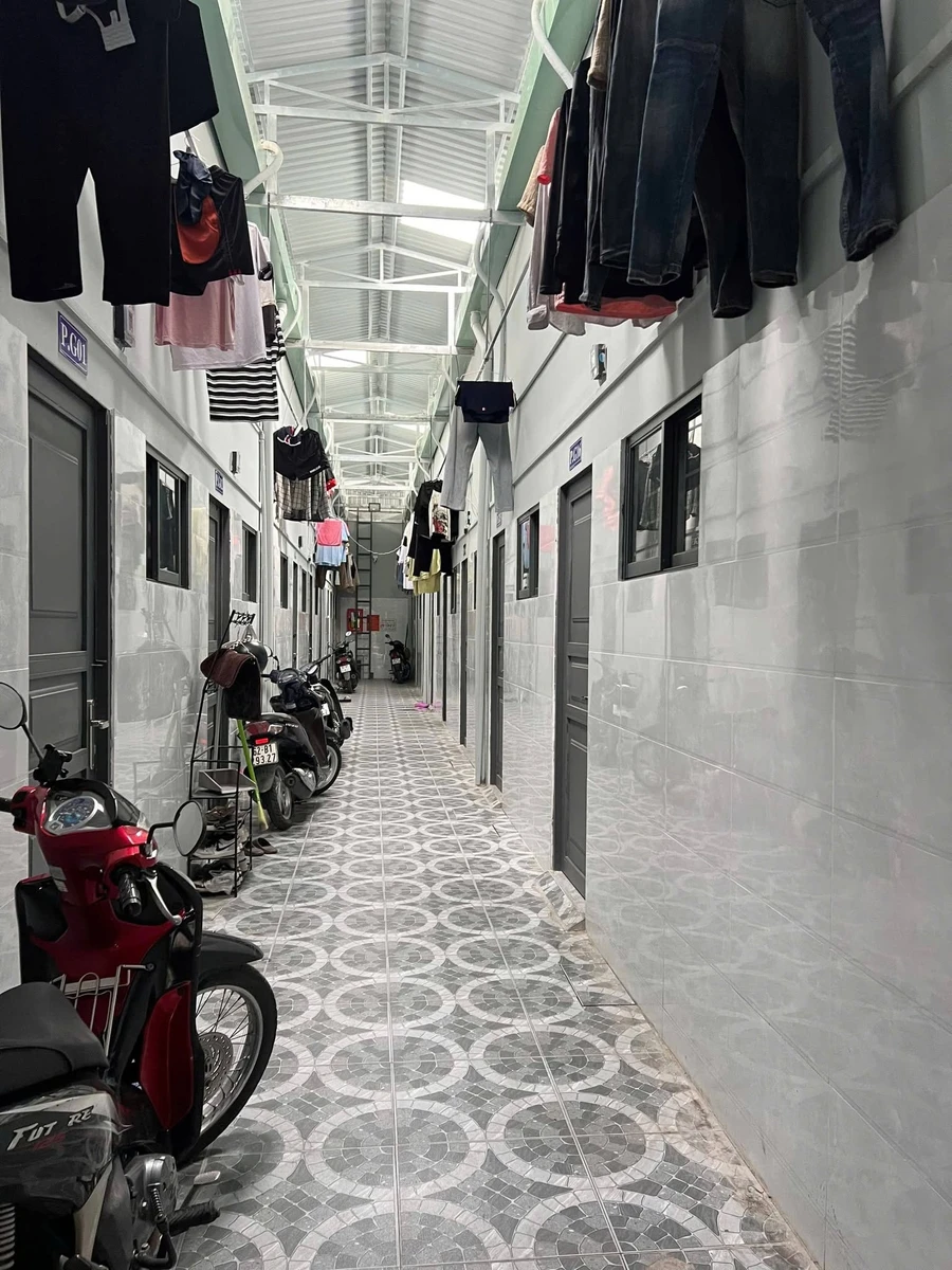 Bán dãy trọ 16 phòng + 2 kiot 280m2 thổ cư phường Dĩ An, Bình Dương, giá 10,5 tỷ - Ảnh thu nhỏ 2
