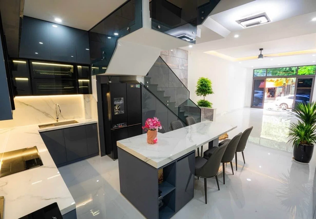 Bán nhà mặt tiền Phùng Tá Chu 104m² sát biển Mỹ Khê Nha Trang - Ảnh thu nhỏ 4