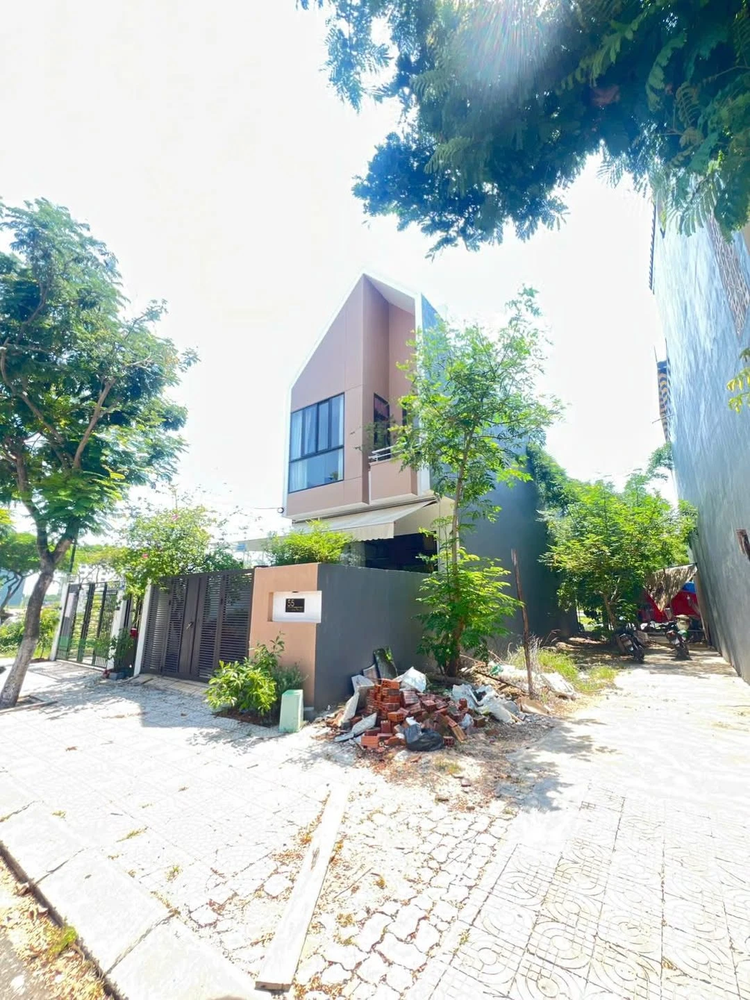 Bán đất 97m² đường Lý Văn Phức sát biển Tân Trà, giá 4,2 tỷ - Ảnh 1