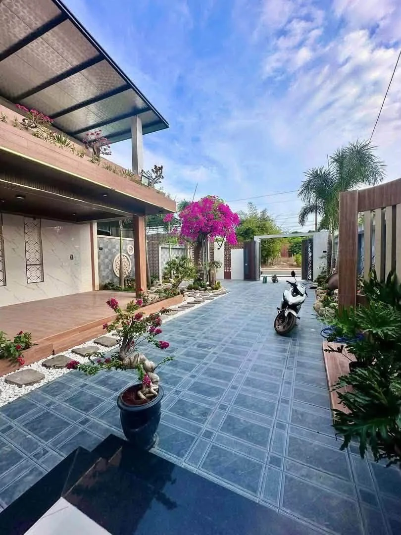 Villa sân vườn Long Hải 400m², 3PN – 5,8 tỷ - Ảnh thu nhỏ 3