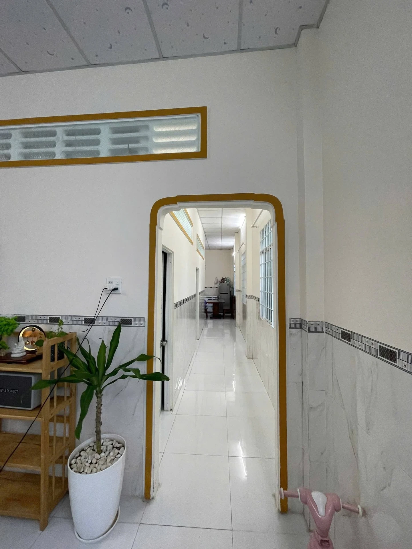 Bán nhà hẻm Nguyễn Trung Trực Rạch Giá, 100m², 2PN - Ảnh 1