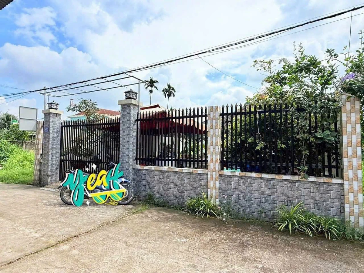 Bán nhà 1 trệt 1 lầu 400m² 4.5 tỷ Bến Tre - Ảnh thu nhỏ 2