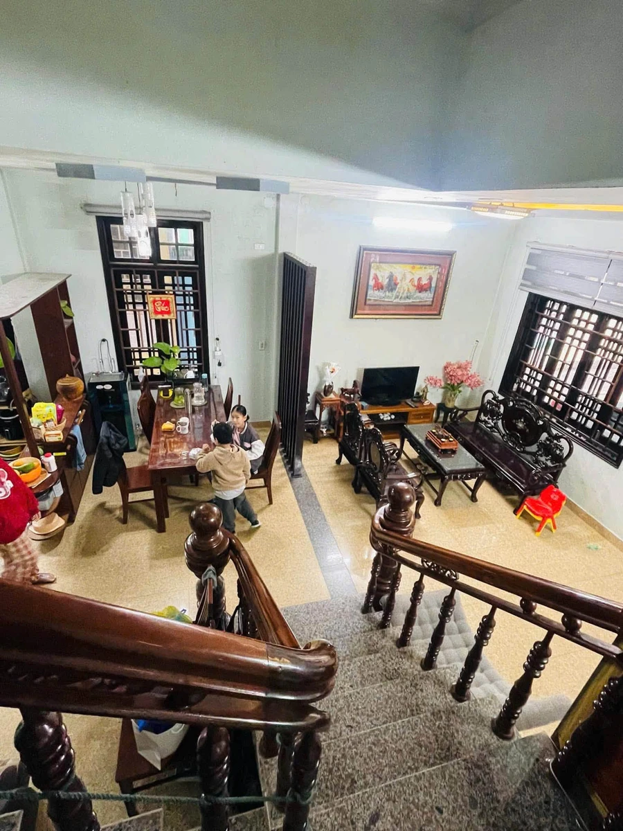 Bán nhà 3 tầng 2 mặt tiền 100.7m2 Nguyễn Gia Thiều, Huế - Ảnh thu nhỏ 3