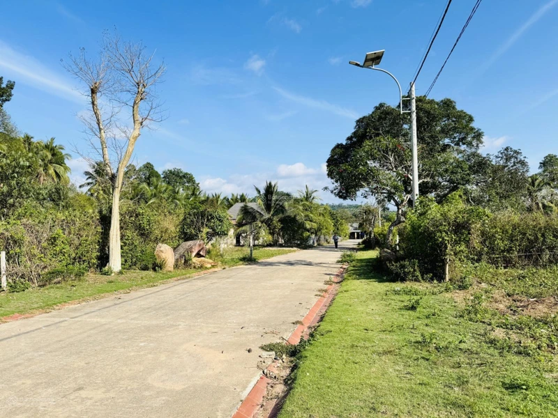 Bán đất 100% thổ cư Búng Gội, 494m2 giá 4.3tỷ, ngang 16.5m view núi đẹp, về sân bay Phú Quốc 20phut