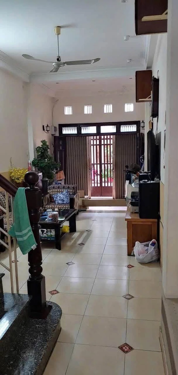 Bán nhà hẻm 4 tầng 5PN 59m² Lê Văn Sỹ Quận 3 - Ảnh thu nhỏ 3