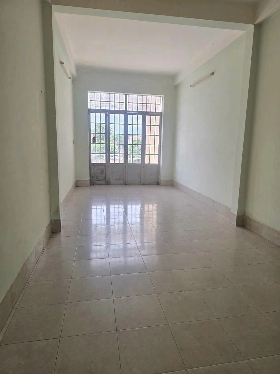 Bán nhà 1 trệt 2 lầu Bà Rịa 88.7m² giá 6.5 tỷ - Ảnh thu nhỏ 3