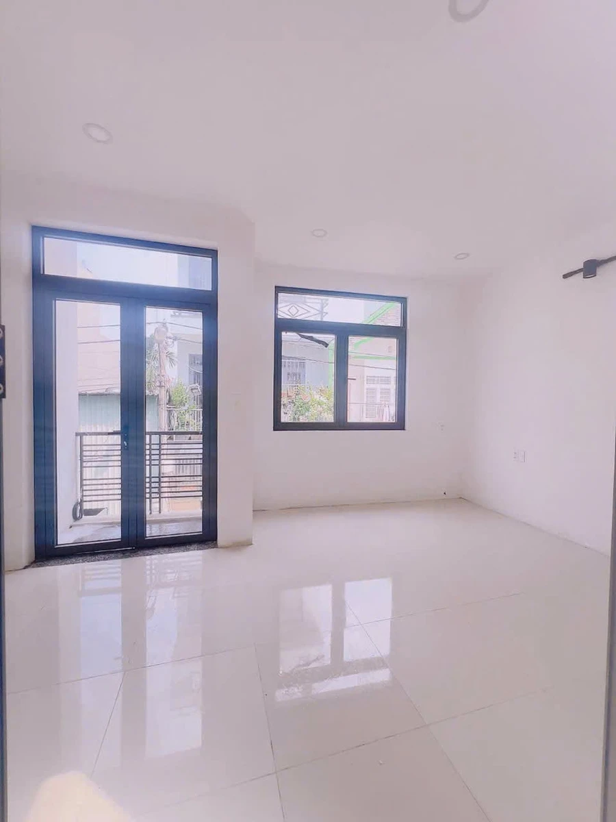 Bán nhà phố 2 tầng 52m2 Tam Bình, Thủ Đức, nhỉnh 4 tỷ - Ảnh thu nhỏ 3