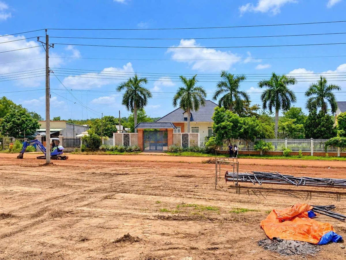 Bán đất sào 1000m2 sổ riêng tại Lộc Ninh, Bình Phước, giá dưới 200 triệu - Ảnh thu nhỏ 4