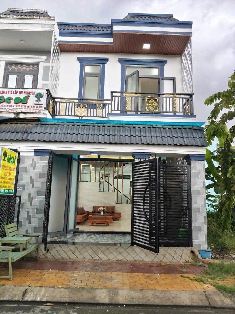 Bán nhà 3 phòng ngủ 65m² Tân Uyên gần Võ Thị Sáu - Ảnh 1
