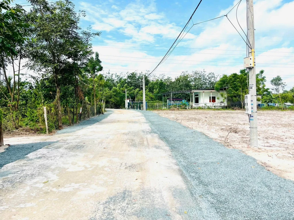 Bán đất lô 225m² Minh Hưng, 3xxtr - Ảnh 1