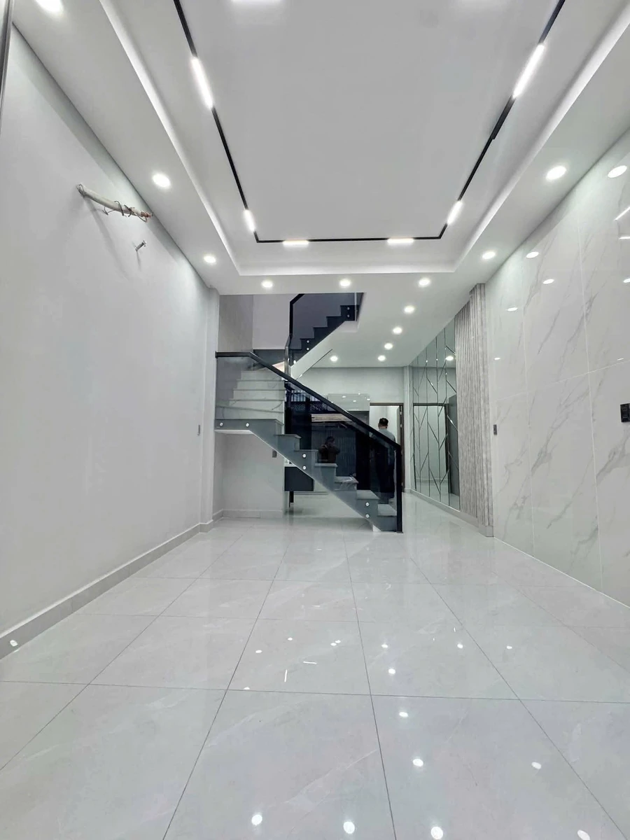 Bán nhà 3PN 44m² Ông Ích Khiêm, Quận 11, giá 6 tỷ - Ảnh 1