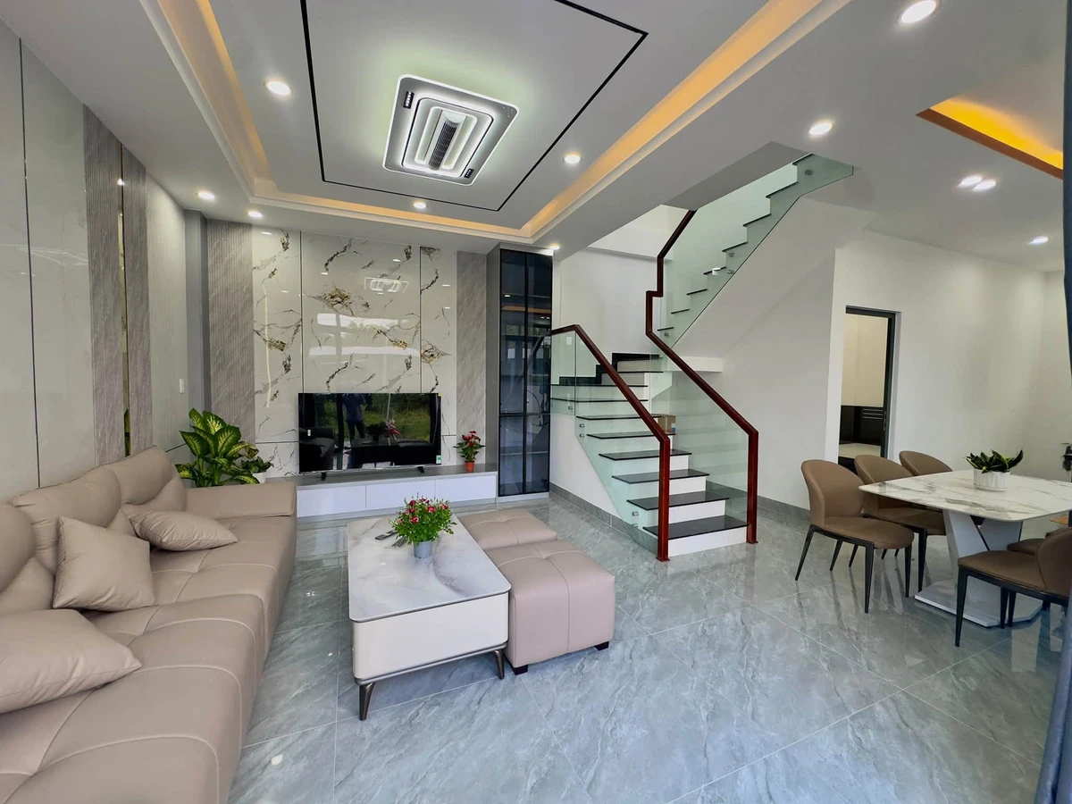 Bán nhà 3 tầng, 3PN 88m2 Diên Toàn, Khánh Hòa - Ảnh thu nhỏ 2