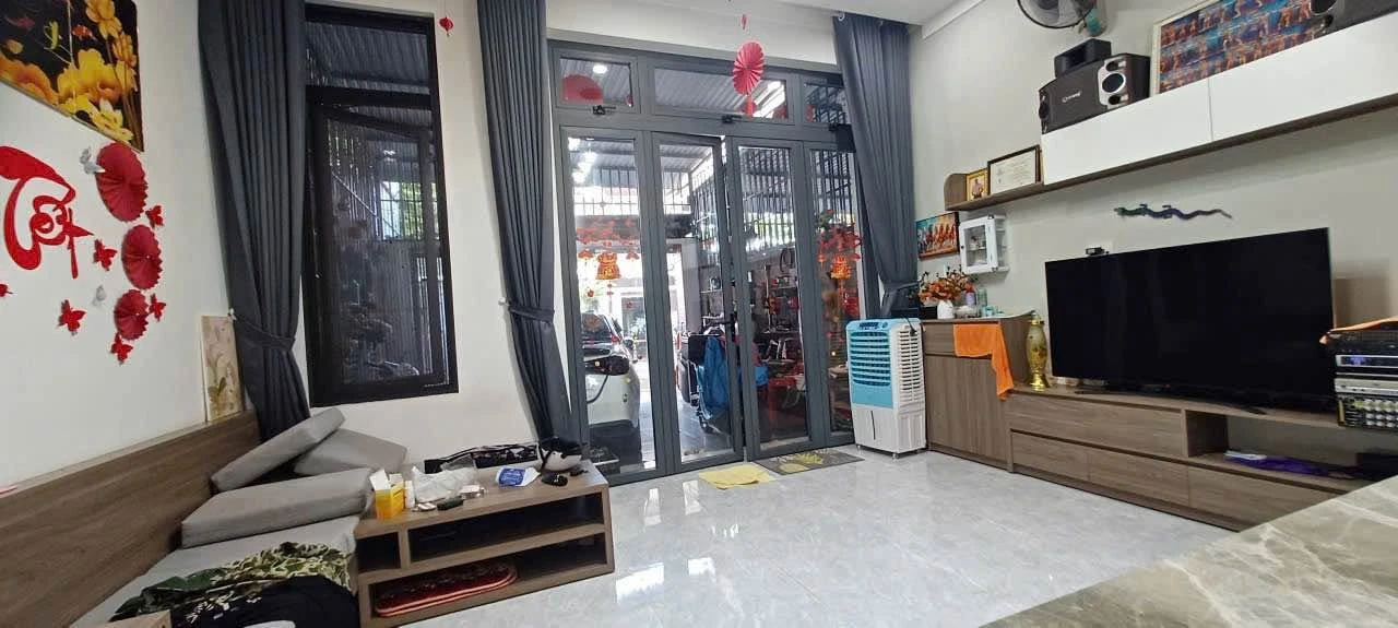 Nhà bán 3 phòng ngủ 120m2 Y Moan Cần Giờ 2.85 tỷ - Ảnh 1