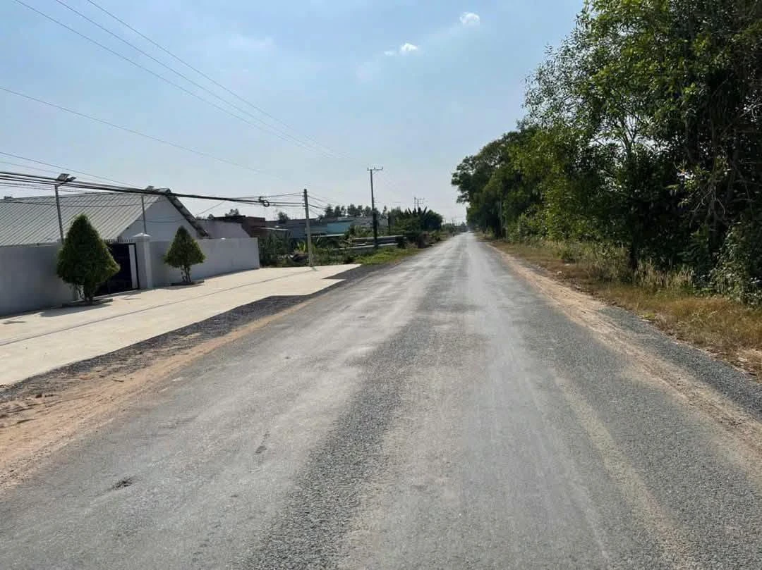 Bán đất 2.800m2 mặt đường Nhựa Gia, Long An, 16 tỷ - Ảnh thu nhỏ 2