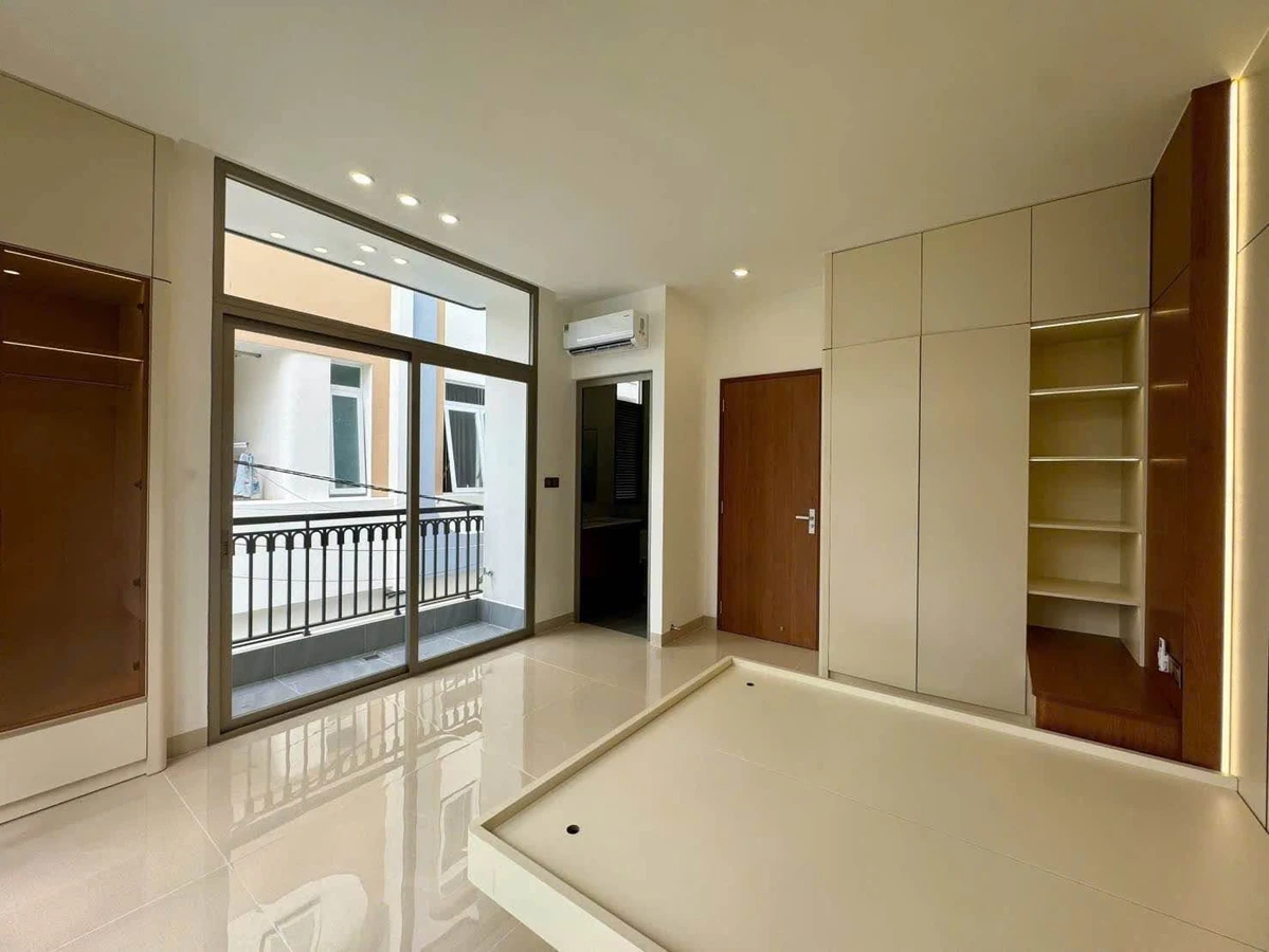 Bán nhà 3 tầng 80m² Trương Công Định, Vũng Tàu, 10,9 tỷ - Ảnh thu nhỏ 5