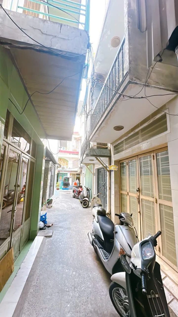 Bán nhà Quận 4 sát Quận 1, 38,6m² giá 3,5 tỷ - Ảnh thu nhỏ 2