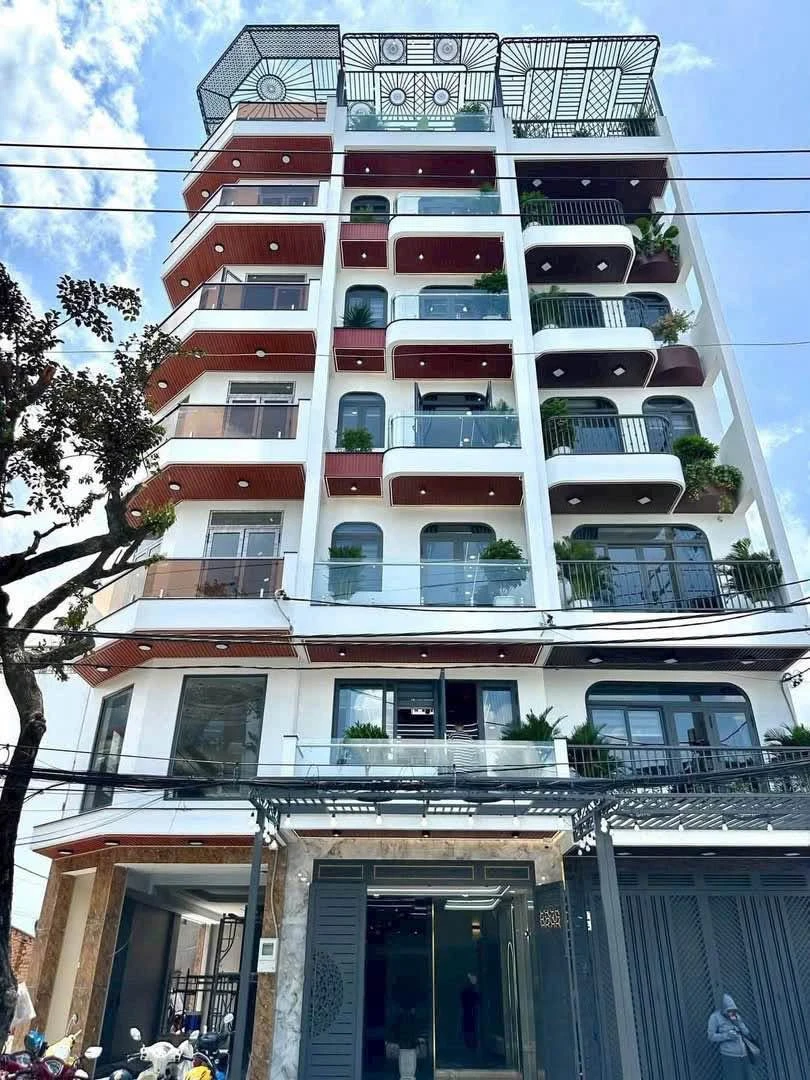 Bán nhà mặt tiền 7 tầng thang máy, gara ô tô, 6PN, Tân Thới Nhất 04, Quận 12 giá 9,68 tỷ - Ảnh thu nhỏ 2