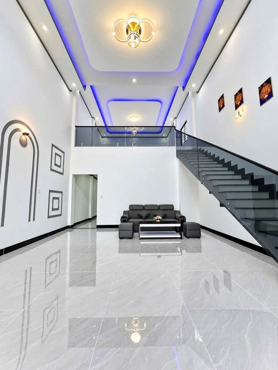 Bán nhà mặt tiền Nguyễn Văn Linh 100m², Tây Ninh 2.68 tỷ - Ảnh thu nhỏ 2