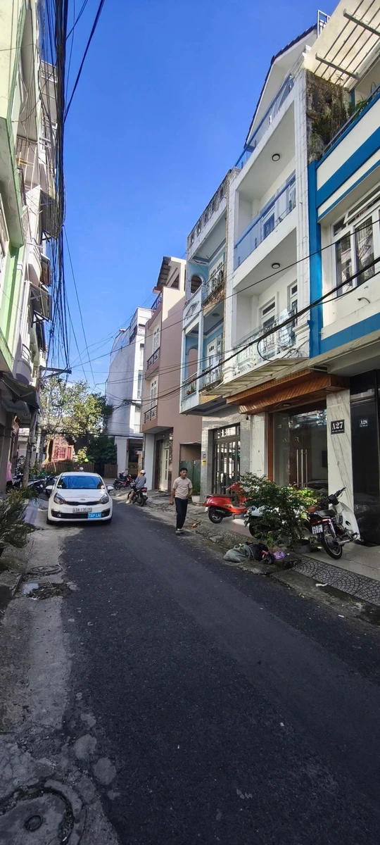 Bán nhà SRXD 6 phòng ngủ 68m² Đà Lạt 10.5 tỷ - Ảnh 1