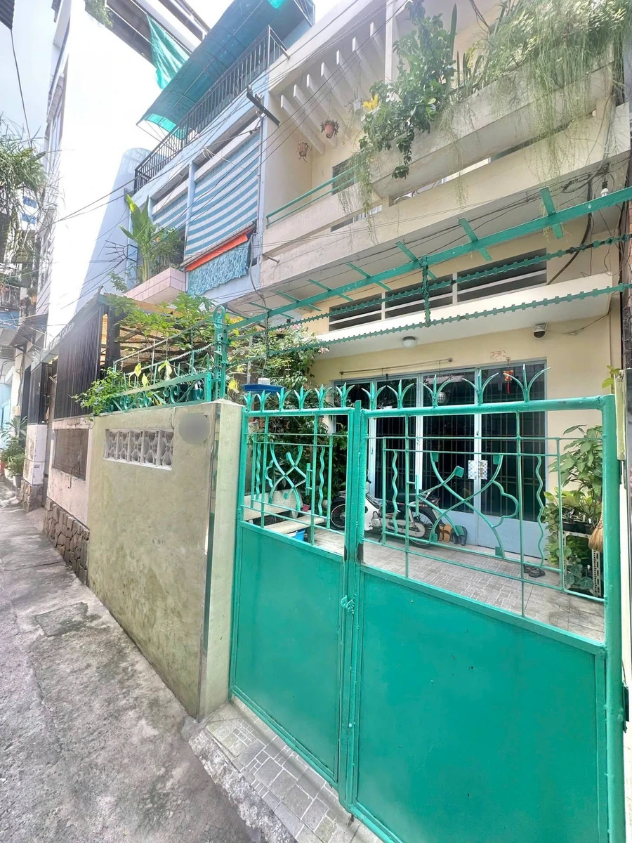Bán nhà mặt tiền Sư Vạn Hạnh Q.10, 73m2, 5PN, 9,5 tỉ - Ảnh 1