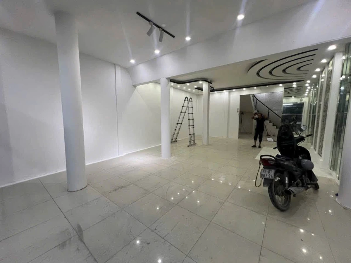 Cho thuê mặt tiền kinh doanh 84m² gần Vincom 550 - Ảnh thu nhỏ 2
