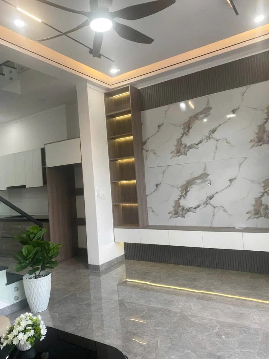 Bán nhà 1 trệt 1 lầu 122.5m² Buôn Ma Thuột 4 tỷ 990 - Ảnh thu nhỏ 2
