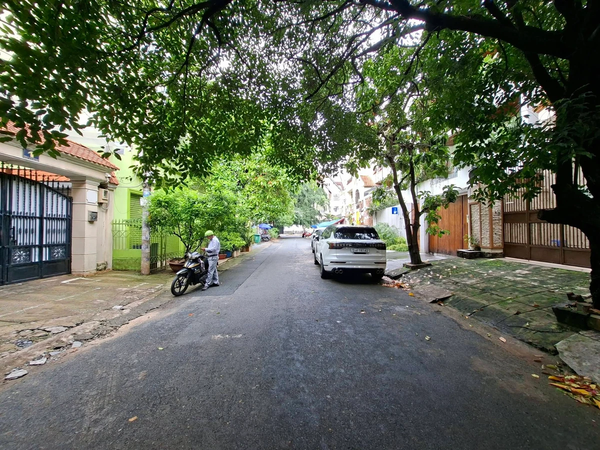 Bán nhà mặt tiền Chu Văn An, Bình Thạnh 101m2, 3 tầng, 5PN, giá 18 tỷ - Ảnh thu nhỏ 4