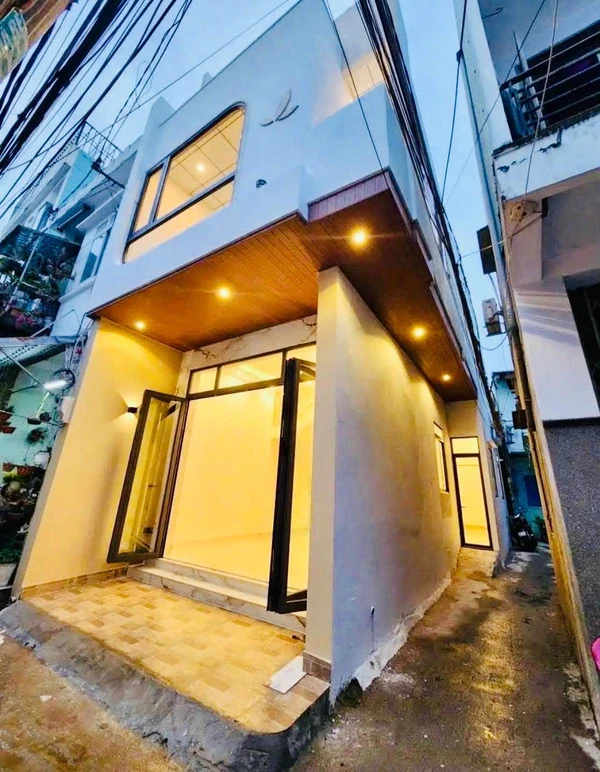 Bán nhà 2 tầng 65m² 3PN Lê Hồng Phong gần biển 3 tỷ