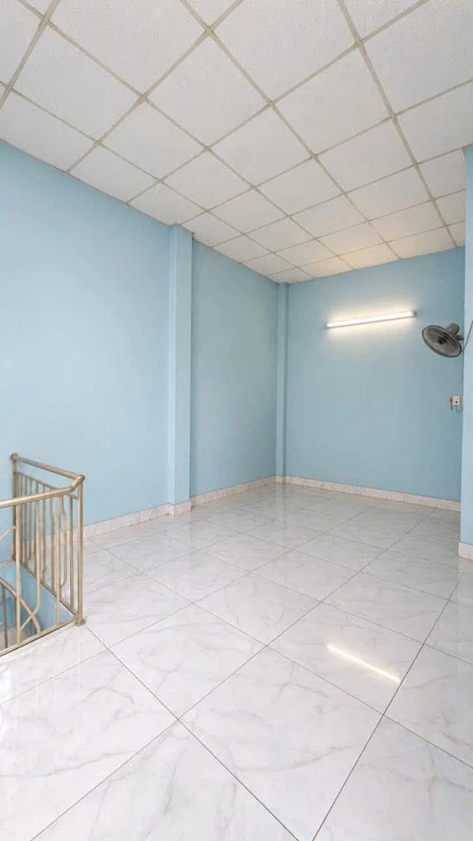 Bán nhà góc 2 mặt 72m² 2 tầng 5.5 tỷ Thủ Đức - Ảnh thu nhỏ 2