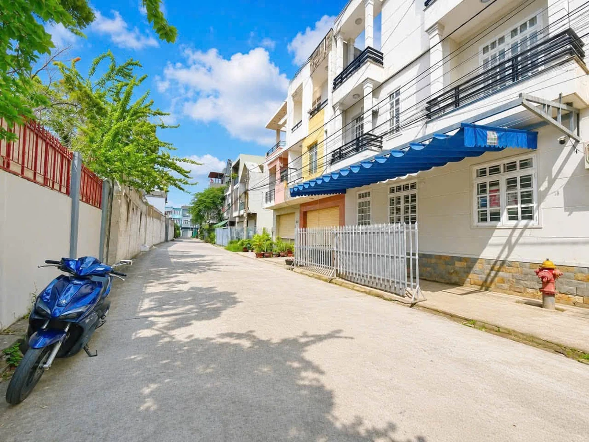 Bán nhà 1 trệt 2 lầu 75m² Phường Thống Nhất 6.6 tỷ - Ảnh thu nhỏ 2