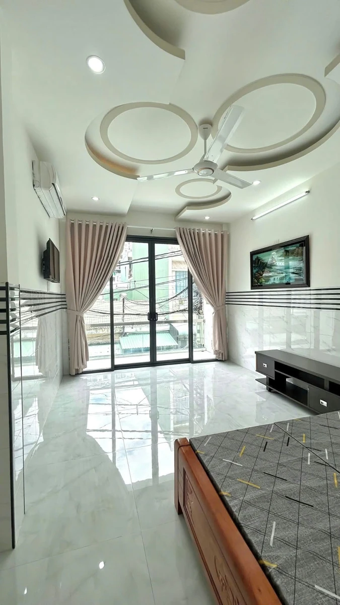 Bán nhà mặt tiền 3 tầng 52,2m2 Quy Nhơn 4 tỷ 320 triệu - Ảnh thu nhỏ 2