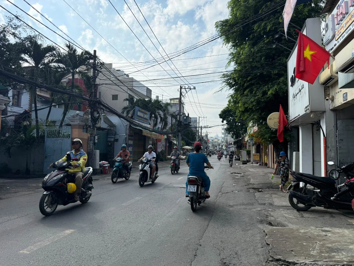 Bán nhà mặt tiền Phan Văn Trị, Bình Thạnh, 108m², 14 tỷ - Ảnh 1