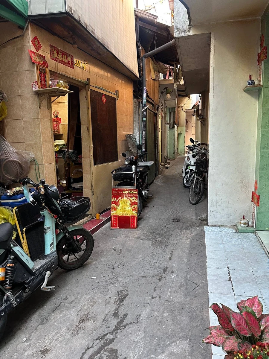 Bán nhà hẻm 57m2, 5PN gần mặt tiền Tùng Thiện Vương, Quận 8, giá 5 tỷ - Ảnh 1