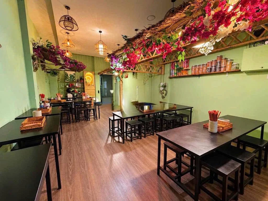 Cho thuê nhà nguyên căn 3PN, 75m² Cách Mạng Tháng 8, Quận 10 - Ảnh thu nhỏ 2