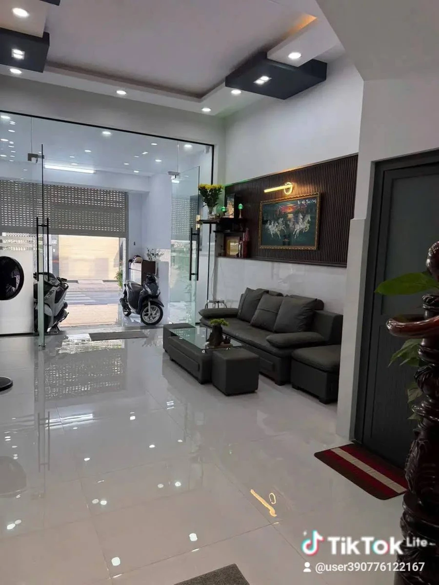 Bán nhà mặt tiền kinh doanh 256m2, 6PN, Bình Tân - Ảnh thu nhỏ 2