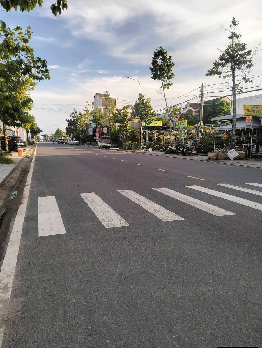Cho thuê mặt bằng góc 360m2 Ninh Bình - Trương Hán Siêu - Ảnh thu nhỏ 2
