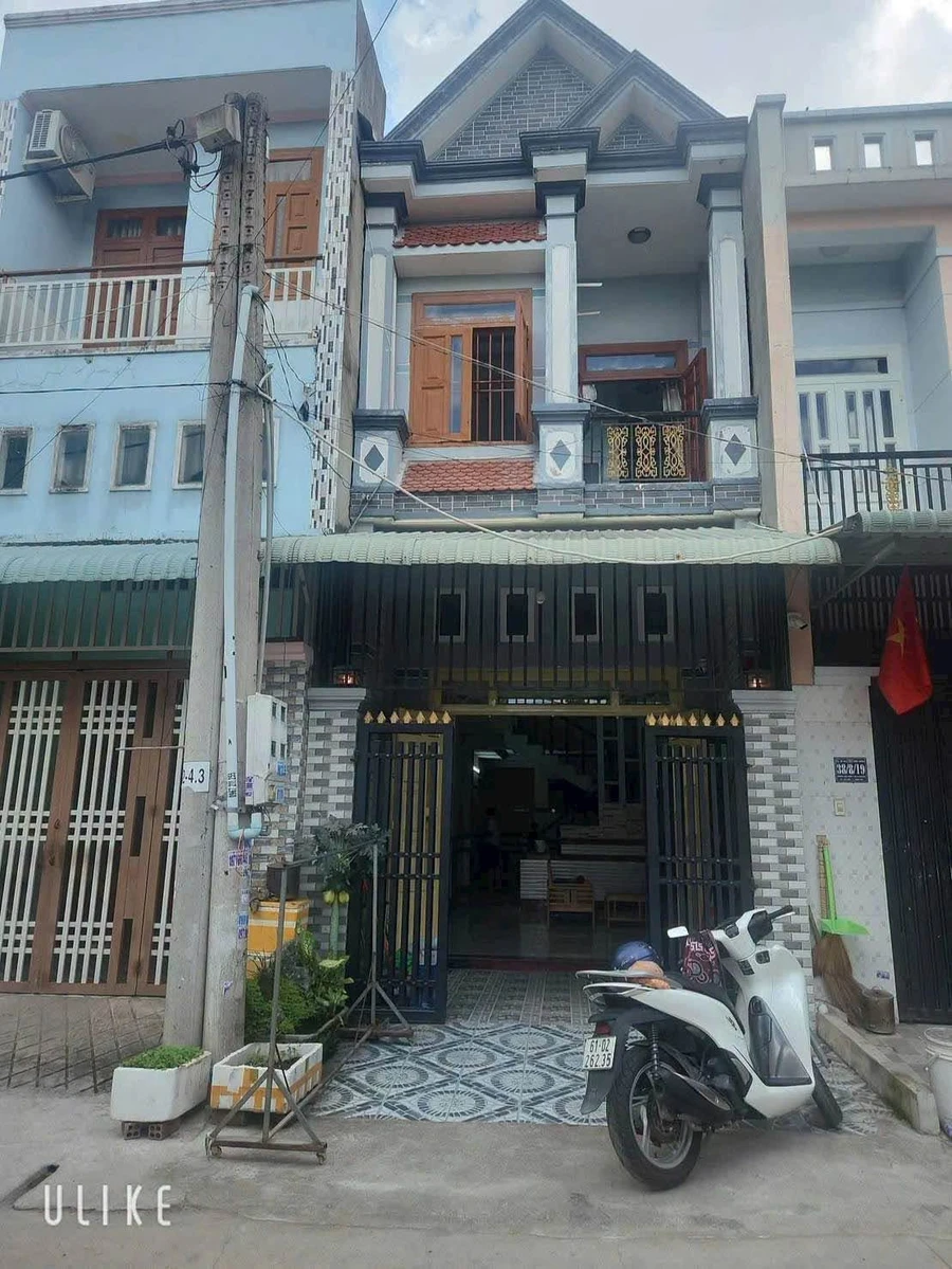 Bán nhà sổ riêng 60m2, 3 PN gần Làng Đại Học Đông Hòa - Ảnh 1