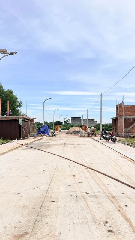 Nhà phố Phường Long Khánh 3PN 102.5m² 1 tỷ 750