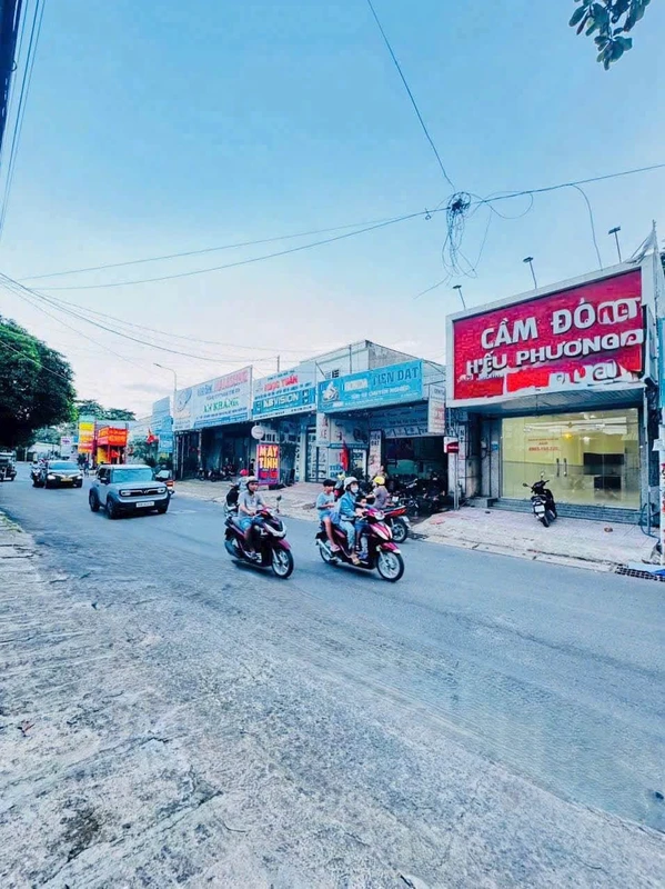 Bán nhà mặt tiền Nguyễn Phúc Chu, Biên Hoà 110m2, 5 tỷ